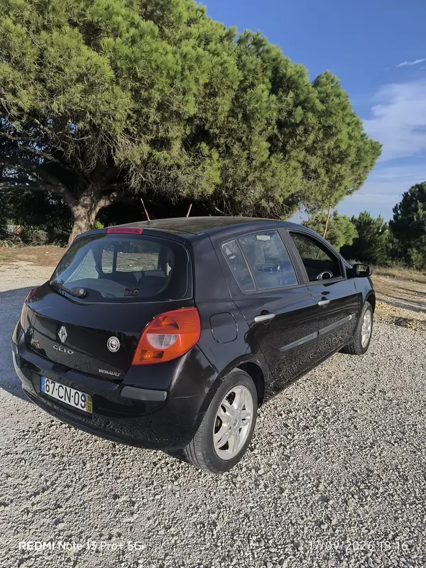 Renault Clio 1.2 Confort Authentique GPL 2006 Gas GPL