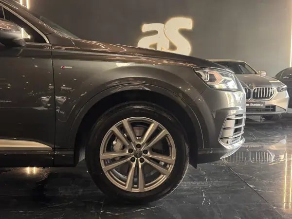 Audi Q7 2019 - 49990 EUR, 139800 km - AUTO.MOTO.pt - 139800km - foto 4 de 31