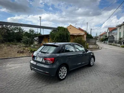 Audi A1 Sportback 2016 - 12990 EUR, 160000 km - 160000km - foto 12 de 12