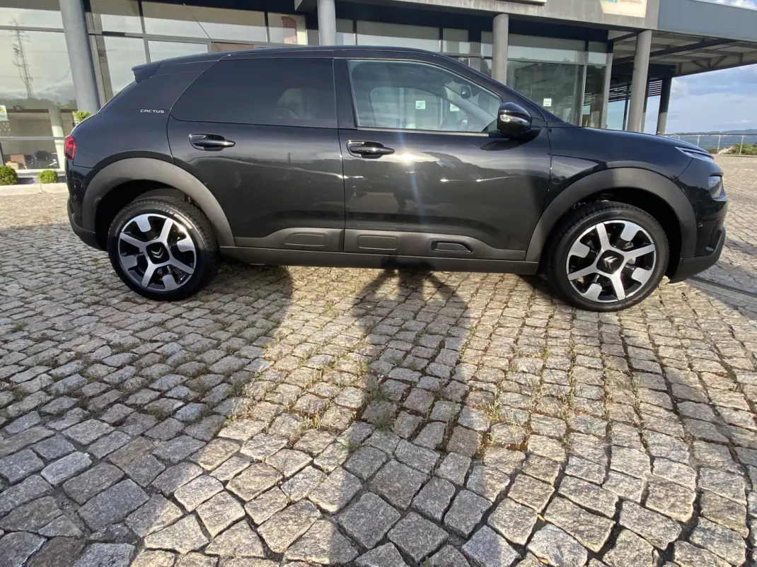 Citroën C4 Cactus 2019 - 18750 EUR, 72912 km - AUTO.MOTO.pt - 72912km - foto 8 de 54