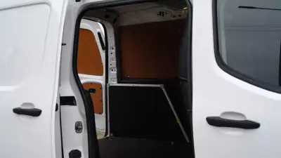 Toyota Proace iva dedutivel 2021 - 13500 EUR, 125000 km - AUTO.MOTO.pt - 125000km - foto 22 de 29