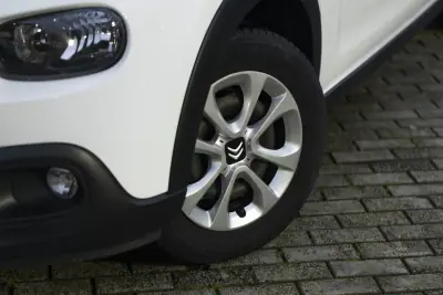 Citroën C3 2018 - 9500 EUR, 130900 km - AUTO.MOTO.pt - 130900km - foto 8 de 26