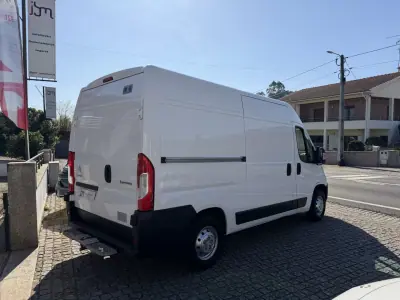 Citroën 2018 - 17500 EUR, 136874 km - AUTO.MOTO.pt - 136874km - foto 3 de 12