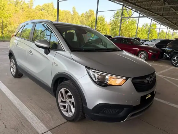 Opel Crossland 2019 - 11450 EUR, 68790 km - 68790km - foto 2 de 14