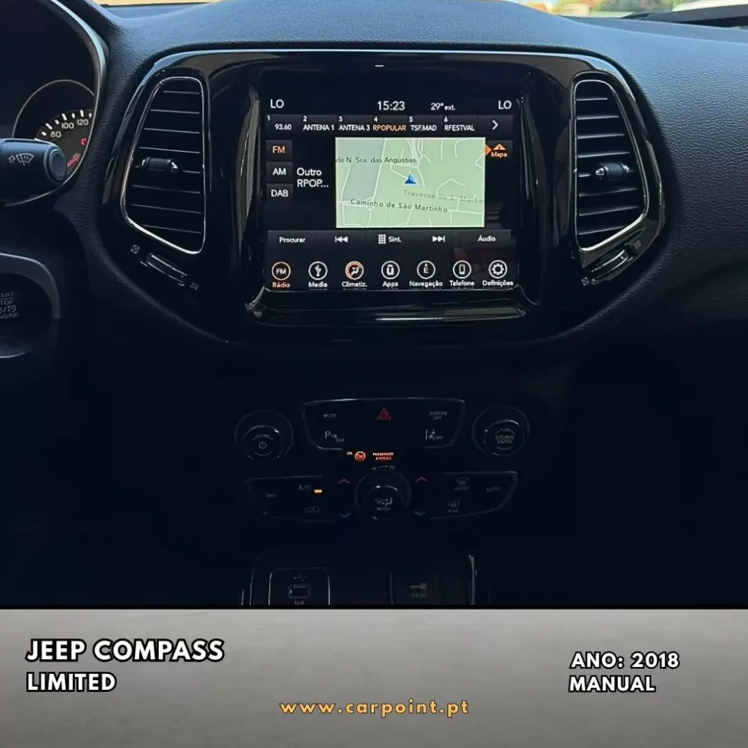 Jeep Compass 2018 - 19900 EUR, 63345 km - 63345km - foto 9 de 10