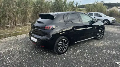 Peugeot 208 2023 - 18800 EUR, 57000 km - AUTO.MOTO.pt - 57000km - foto 5 de 23