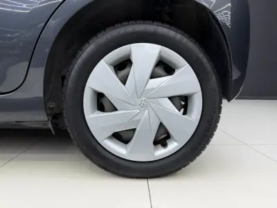 Toyota Aygo 2018 - 10450 EUR, 62569 km - AUTO.MOTO.pt - 62569km - foto 16 de 35
