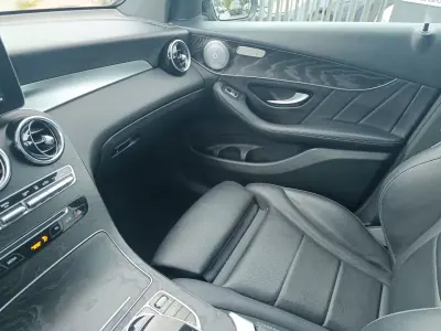 Mercedes-Benz GLC 350 2018 - 44900 EUR, 106000 km - AUTO.MOTO.pt - 106000km - foto 39 de 42