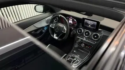 Mercedes-Benz C 63 AMG 2016 - 77990 EUR, 60883 km - AUTO.MOTO.pt - 60883km - foto 21 de 37