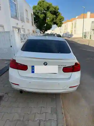 BMW 320 2013 — foto 3 de 10