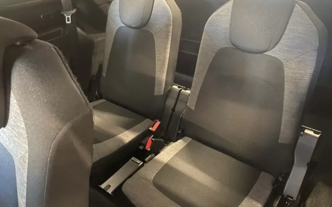 Citroën C4 Spacetourer 2019 - 15490 EUR, 97889 km - AUTO.MOTO.pt - 97889km - foto 13 de 17