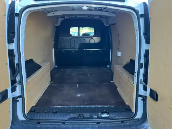Renault KANGOO MAXI 1.5 DCI BUSINESS S/S 2018 - 14500 EUR, 96074 km - AUTO.MOTO.pt - 96074km - foto 8 de 14