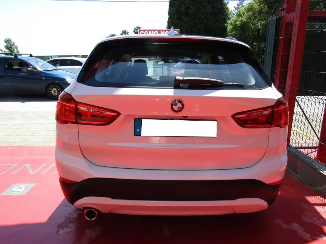 BMW X1 2021 - 24900 EUR, 119000 km - 119000km - foto 3 de 13