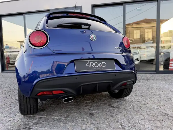Alfa Romeo MiTo 2016 - 8900 EUR, 137500 km - AUTO.MOTO.pt - 137500km - foto 17 de 96