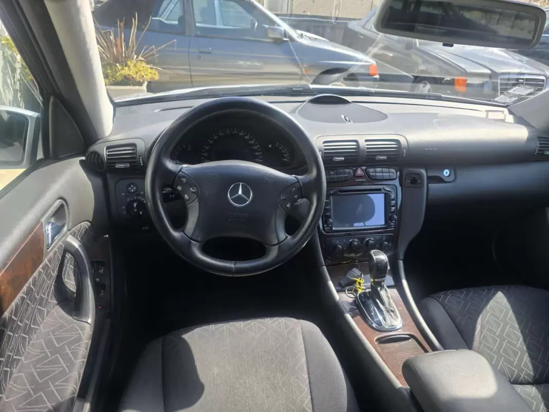 A.m.c. A & D Company 2003 - 6000 EUR, 231424 km - 231424km - foto 7 de 17