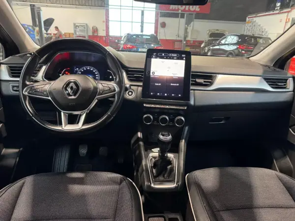 Renault Captur 2021 - 19250 EUR, 93431 km - AUTO.MOTO.pt - 93431km - foto 11 de 17