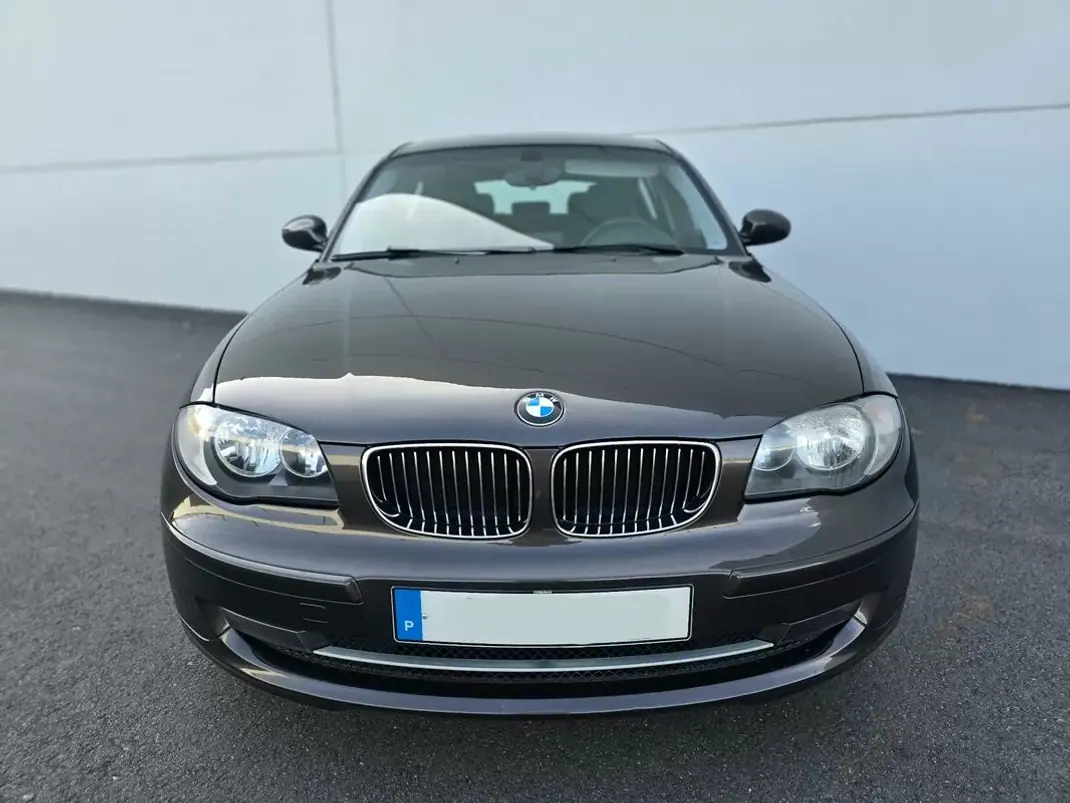 BMW 118 2008 - 6750 EUR, 226114 km - AUTO.MOTO.pt - 226114km - foto 5 de 19