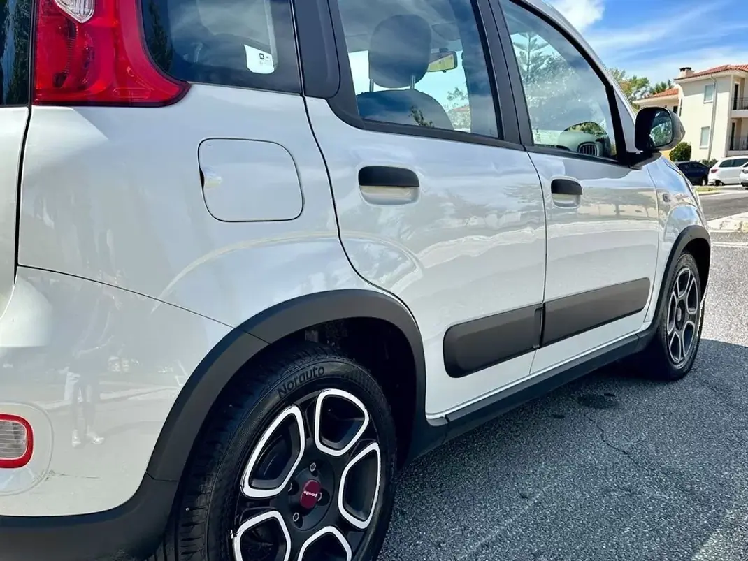 Fiat Panda 2022 - 9880 EUR, 70000 km - 70000km - foto 17 de 40