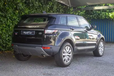Land Rover Range Rover Evoque 2018 - 20900 EUR, 98000 km - AUTO.MOTO.pt - 98000km - foto 8 de 17