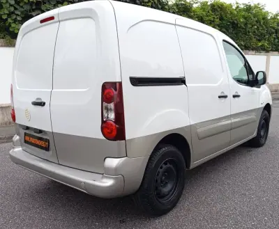 Citroën e-Berlingo 2020 - 8990 EUR, 22300 km - AUTO.MOTO.pt - 22300km - foto 4 de 14