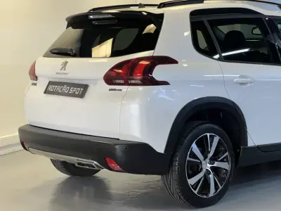 Peugeot 2008 2016 - 9990 EUR, 90000 km - AUTO.MOTO.pt - 90000km - foto 31 de 49