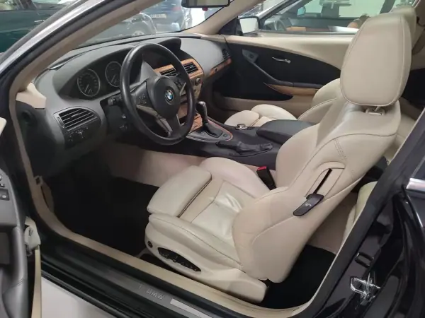 BMW 645 2004 - 23500 EUR, 87460 km - AUTO.MOTO.pt - 87460km - foto 14 de 36