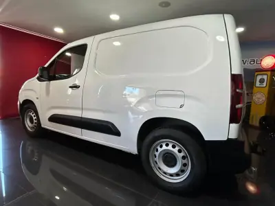 Citroën Berlingo 2019 — foto 4 de 15