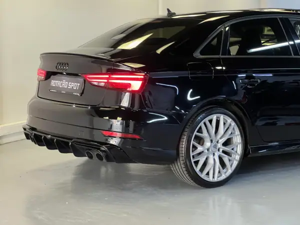 Audi S3 Limousine 2018 - 35990 EUR, 114000 km - AUTO.MOTO.pt - 114000km - foto 27 de 48