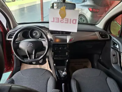 Citroën C3 2017 - 13500 EUR, 120000 km - AUTO.MOTO.pt - 120000km - foto 10 de 11