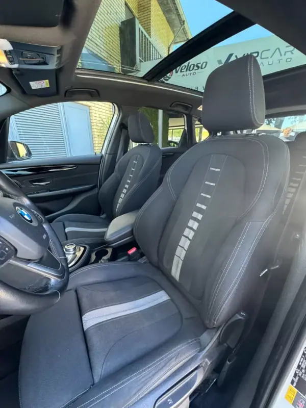 BMW 225xe Active Tourer 2018 - 15900 EUR, 127000 km - AUTO.MOTO.pt - 127000km - foto 11 de 12