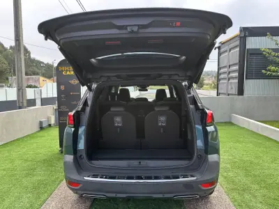 Peugeot 5008 2019 - 15900 EUR, 180000 km - 180000km - foto 25 de 70