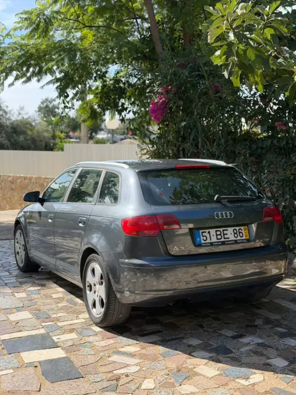 Audi A3 2006 - 9900 EUR, 297419 km - AUTO.MOTO.pt - 297419km - foto 6 de 8