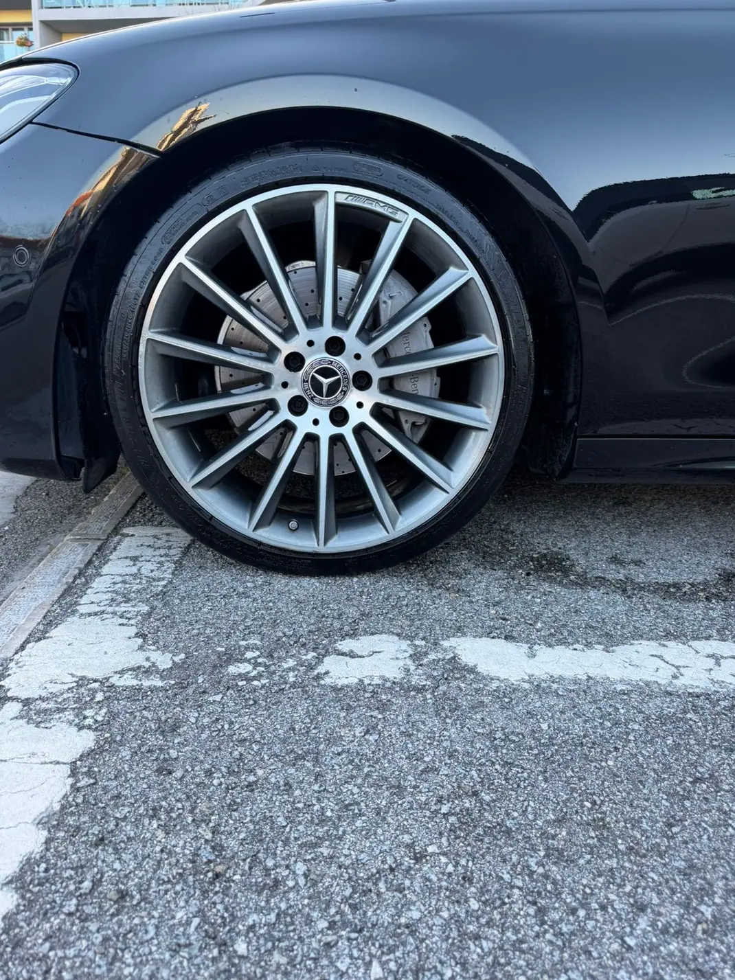 Mercedes-Benz E 300 2018 - 39000 EUR, 62500 km - AUTO.MOTO.pt - 62500km - foto 6 de 12