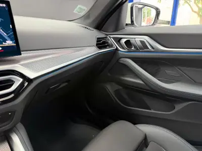 BMW i4 2024 - 43000 EUR, 42572 km - AUTO.MOTO.pt - 42572km - foto 24 de 39