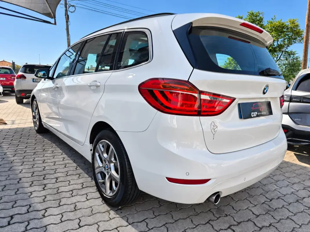 BMW 216 Gran Tourer 2015 - 10900 EUR, 260000 km - 260000km - foto 5 de 18