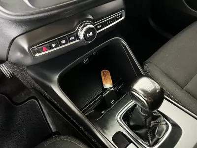 Volvo XC 40 2020 - 23800 EUR, 119887 km - 119887km - foto 16 de 25