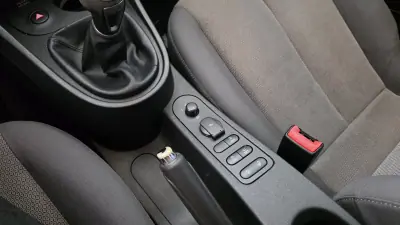 SEAT Leon 2011 - 8900 EUR, 188295 km - AUTO.MOTO.pt - 188295km - foto 46 de 52