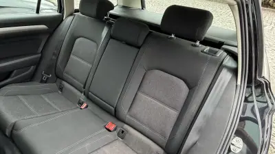 Volkswagen Passat Variant 2015 - 11490 EUR, 200121 km - AUTO.MOTO.pt - 200121km - foto 12 de 37