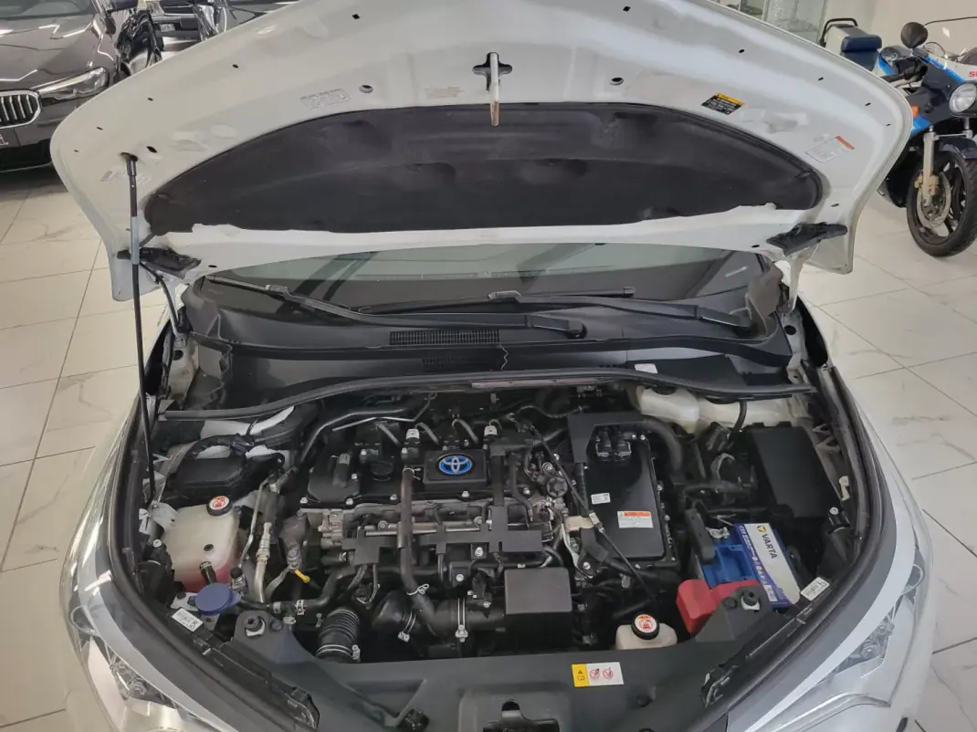 Toyota C-HR 2019 - 22950 EUR, 84605 km - 84605km - foto 29 de 29