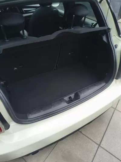 MINI One 2015 - 11900 EUR, 125000 km - AUTO.MOTO.pt - 125000km - foto 32 de 35