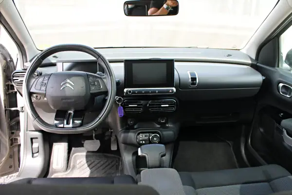 Citroën C4 Cactus 2014 - 11950 EUR, 148141 km - AUTO.MOTO.pt - 148141km - foto 13 de 27
