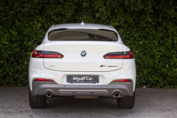 BMW X4 2018 - 39900 EUR, 114000 km - AUTO.MOTO.pt - 114000km - foto 9 de 18