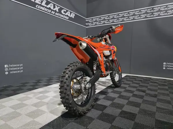 KTM SX 450 F 2024 - 12999 EUR, 0 km - AUTO.MOTO.pt - foto 5 de 14