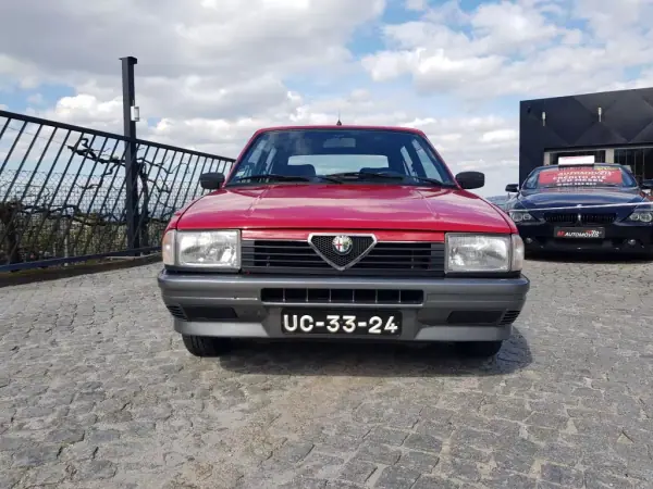 Alfa Romeo 33 1989 - 7500 EUR, 158776 km - AUTO.MOTO.pt - 158776km - foto 4 de 35