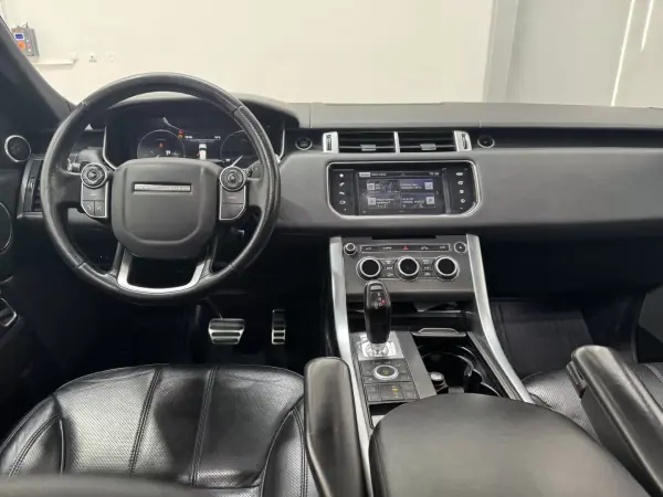 Land Rover Range Rover Sport 2016 - 31990 EUR, 220000 km - AUTO.MOTO.pt - 220000km - foto 25 de 42