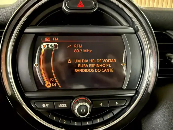 MINI One 2016 - 11900 EUR, 133000 km - AUTO.MOTO.pt - 133000km - foto 66 de 86