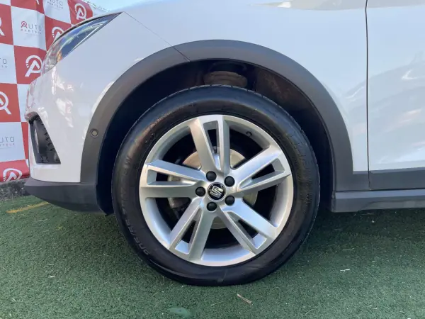 SEAT Arona 2020 - 16490 EUR, 122780 km - AUTO.MOTO.pt - 122780km - foto 7 de 24