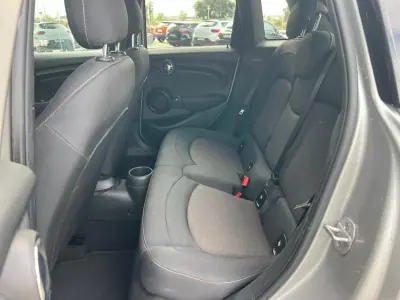 MINI Cooper 2023 - 25750 EUR, 34717 km - AUTO.MOTO.pt - 34717km - foto 11 de 19