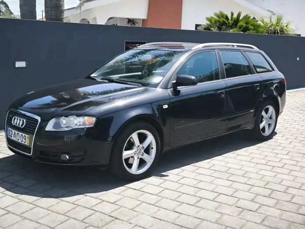 Audi A4 Avant 2005 - 4500 EUR, 254000 km - AUTO.MOTO.pt - 254000km - foto 2 de 14