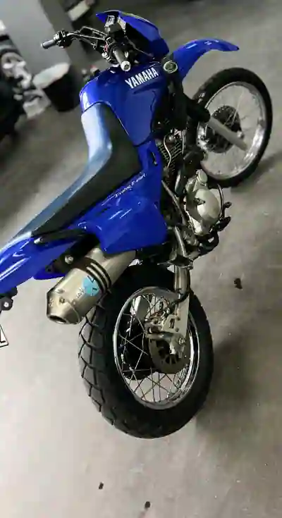 Yamaha Ténéré 700 2004 - 5500 EUR, 16000 km - AUTO.MOTO.pt - 16000km - foto 9 de 18